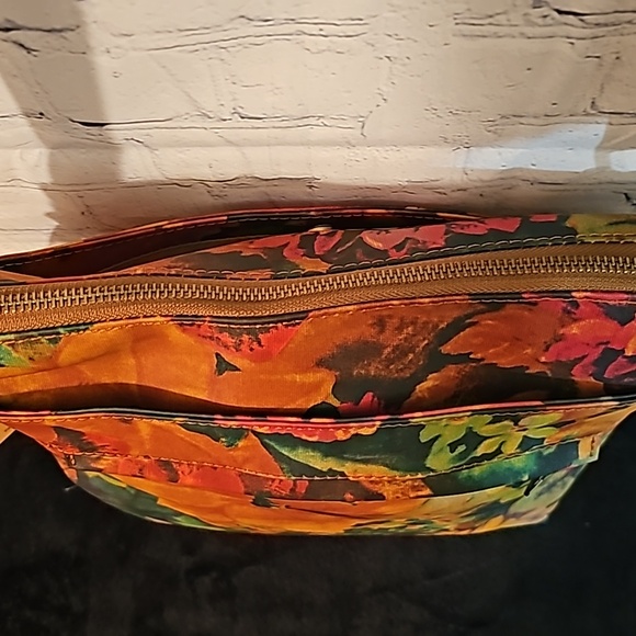 NWT Patricia Nash Carmini Sling Crossbody💥💥24 Hr FLASH SALE - Picture 6 of 11